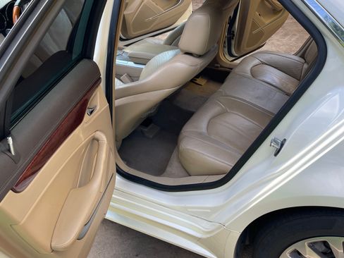 Used 2011 Cadillac CTS Premium image 13