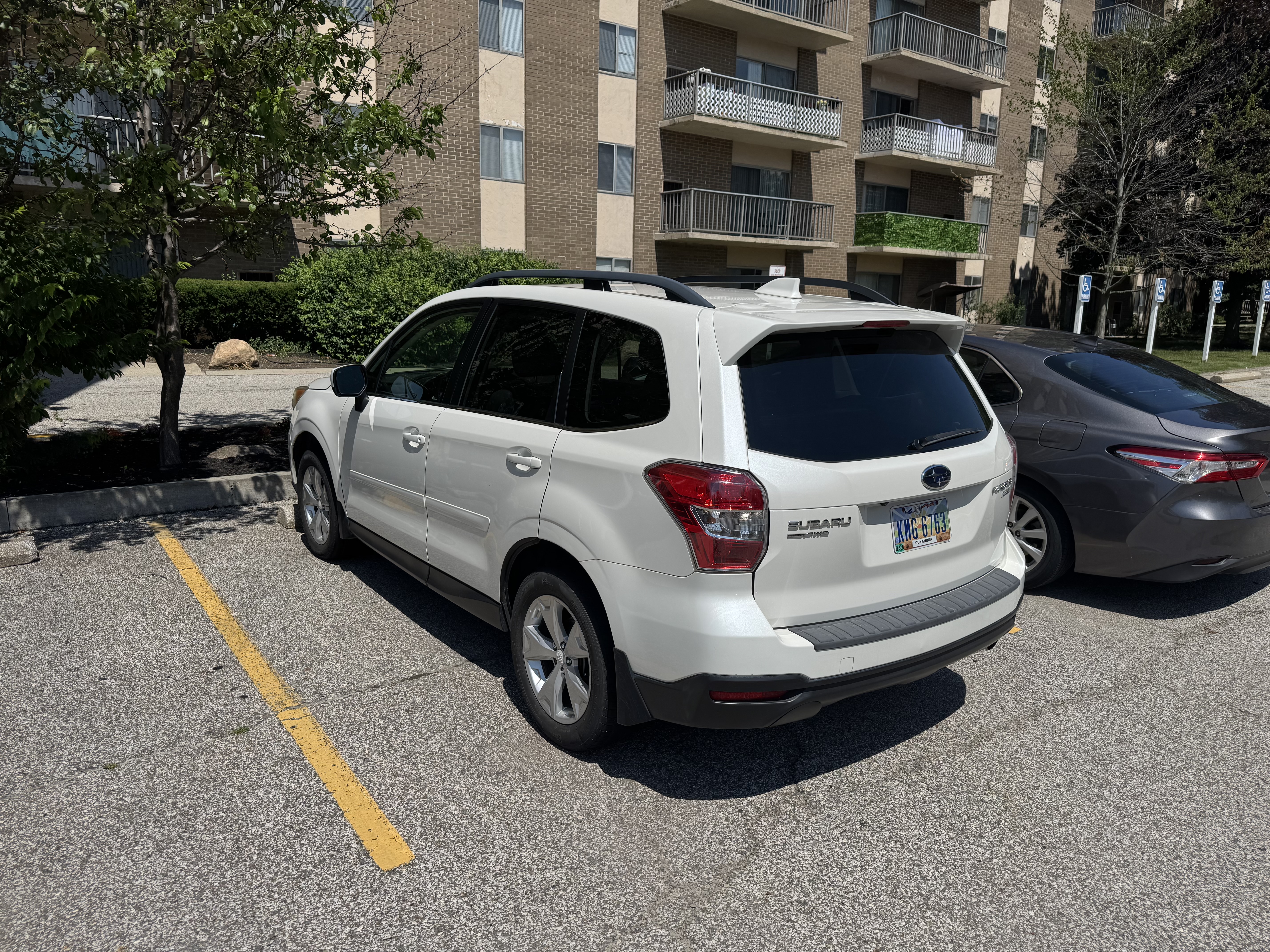 Used 2016 Subaru Forester 2.5i Limited AWD/4WD image 10