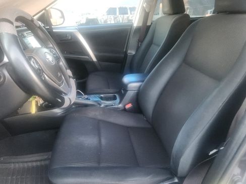 Used 2017 Toyota RAV4 LE w/ Carpet Mat Package image 15