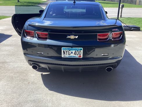 Used 2013 Chevrolet Camaro SS w/ RS Package RWD image 4