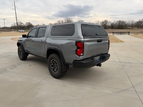 Used 2026 Chevrolet Colorado ZR2 w/ Technology Package image 6