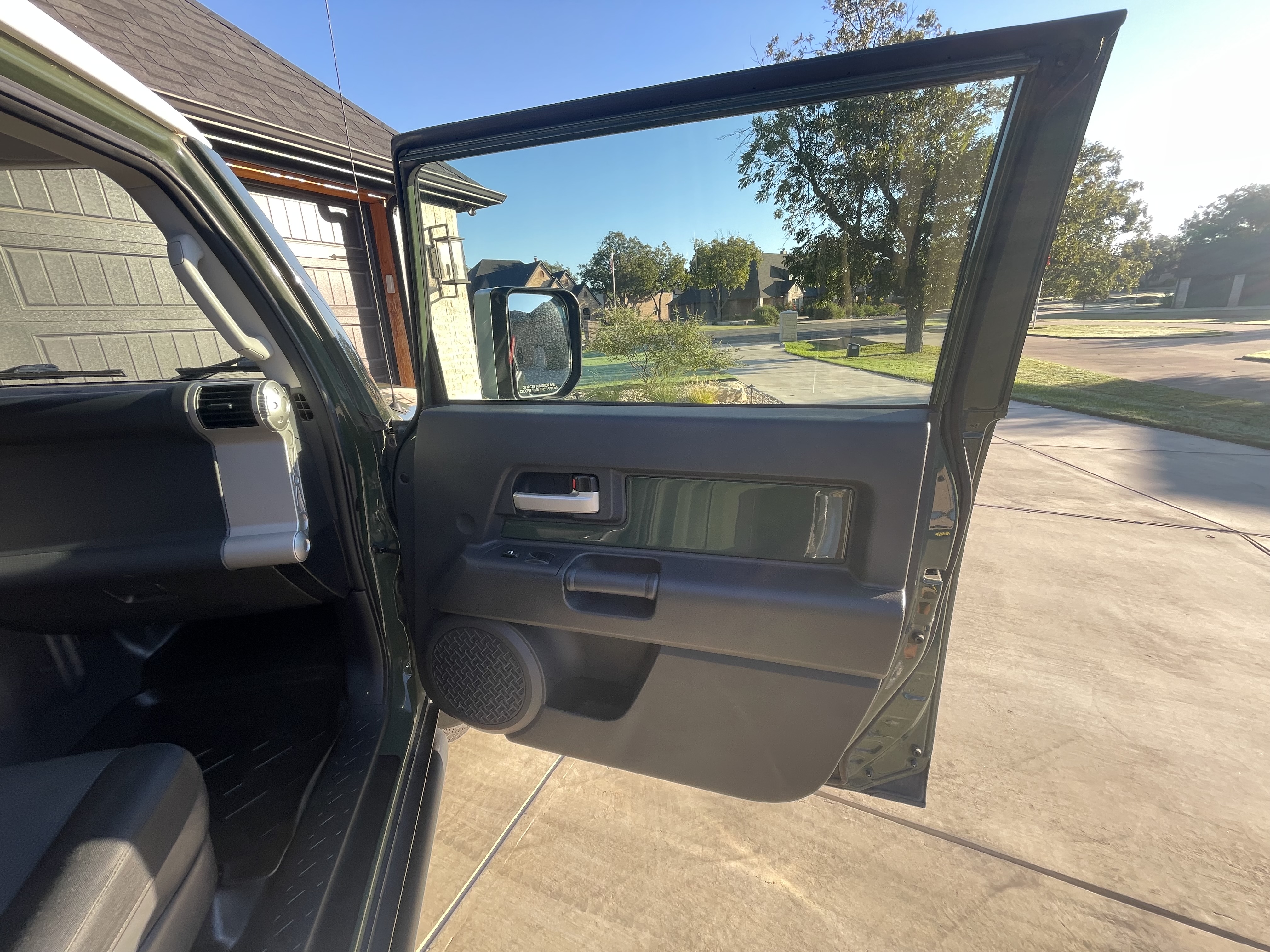 Used 2010 Toyota FJ Cruiser 4WD image 17
