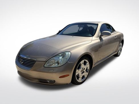 Used 2004 Lexus SC 430 Convertible RWD image 2