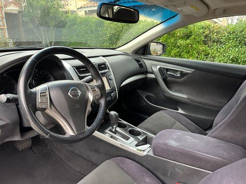 Used 2013 Nissan Altima 2.5 SV w/ 2.5SV Convenience Pkg image 5