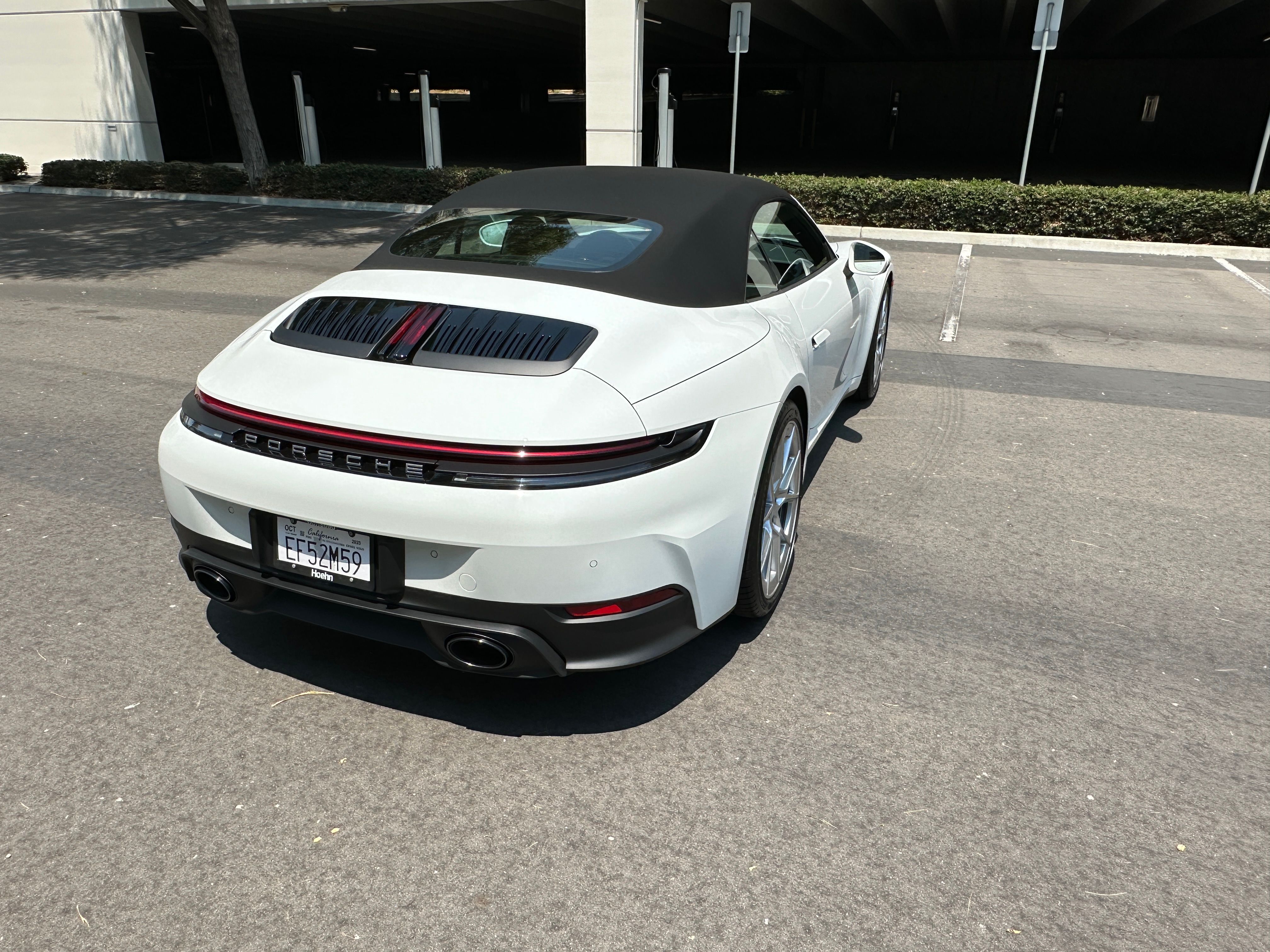 Used 2025 Porsche 911 Carrera RWD image 5