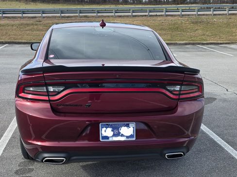 Used 2020 Dodge Charger SXT w/ Blacktop Package image 13
