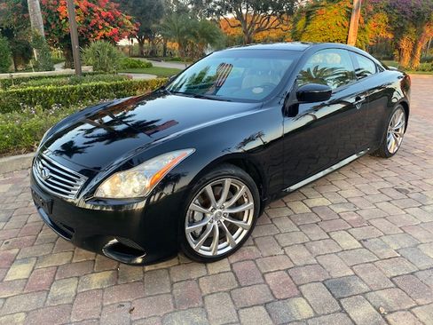 Used 2008 INFINITI G37 Sport w/ Premium Pkg image 2