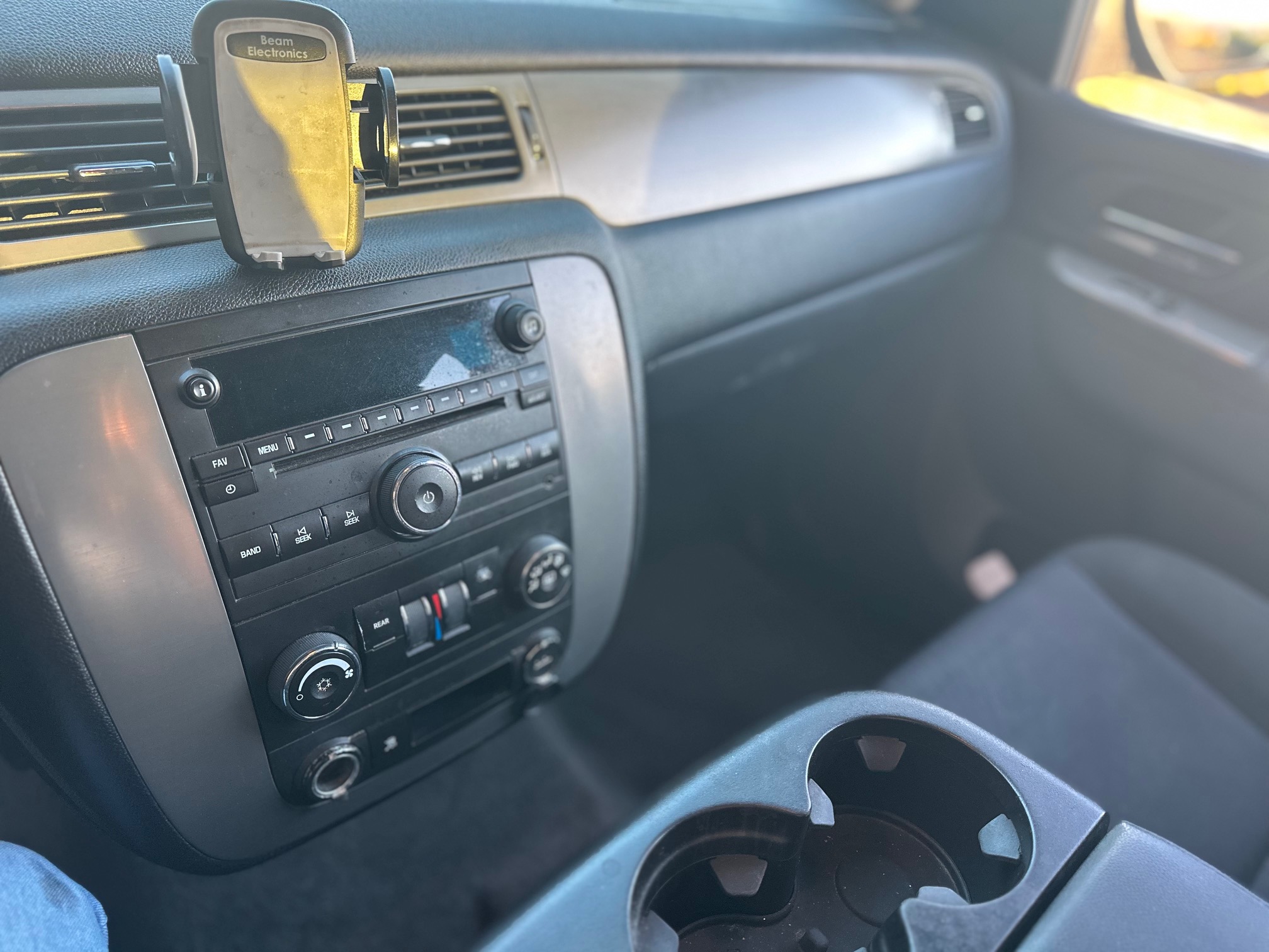 Used 2010 Chevrolet Suburban LS AWD/4WD image 5