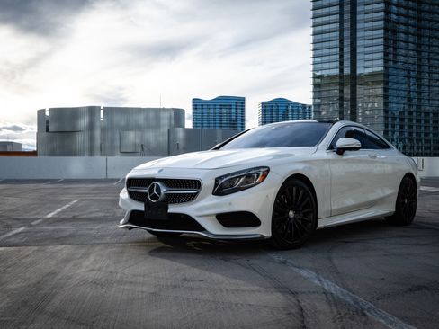 Used 2016 Mercedes-Benz S 550 4MATIC Coupe image 2