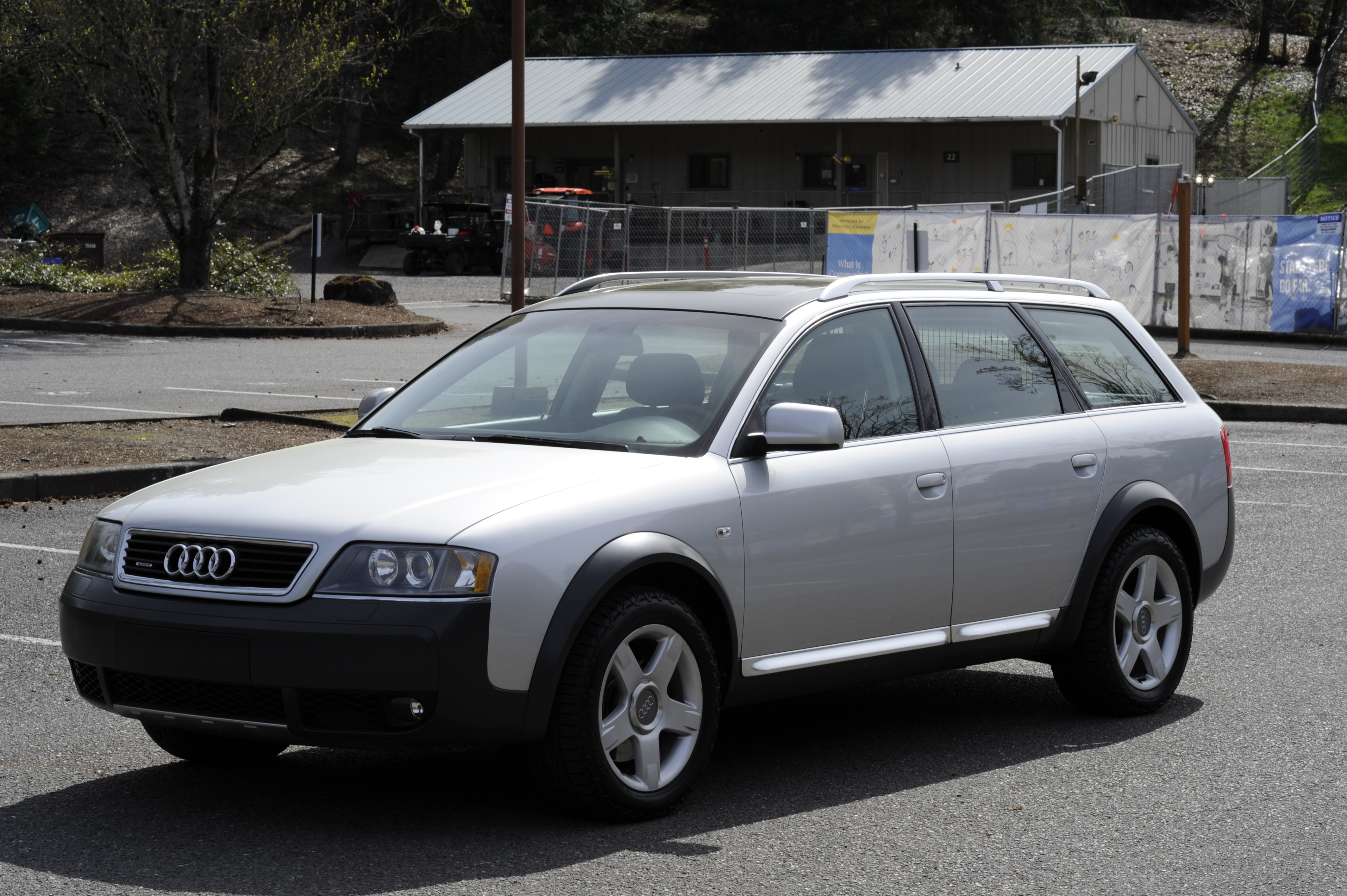 Used 2004 Audi allroad 2.7T AWD/4WD image 1
