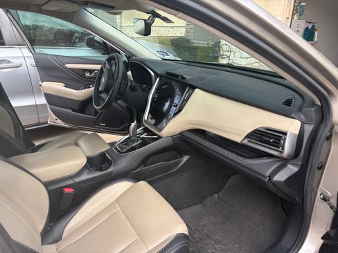 Used 2020 Subaru Outback Limited w/ Popular Package #2 image 2