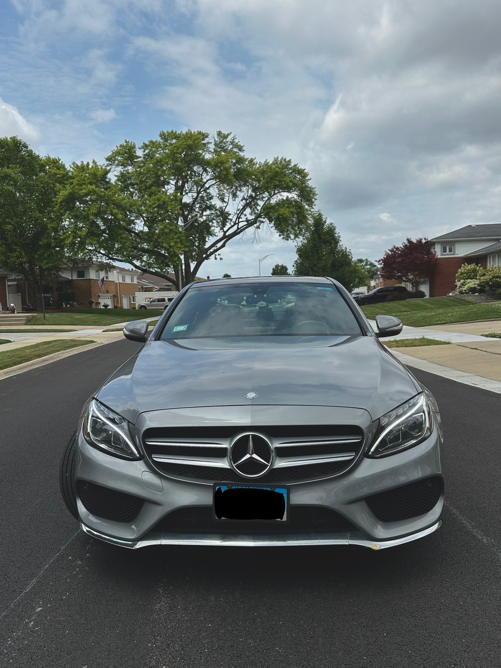 Used 2015 Mercedes-Benz C 300 4MATIC Sedan image 2