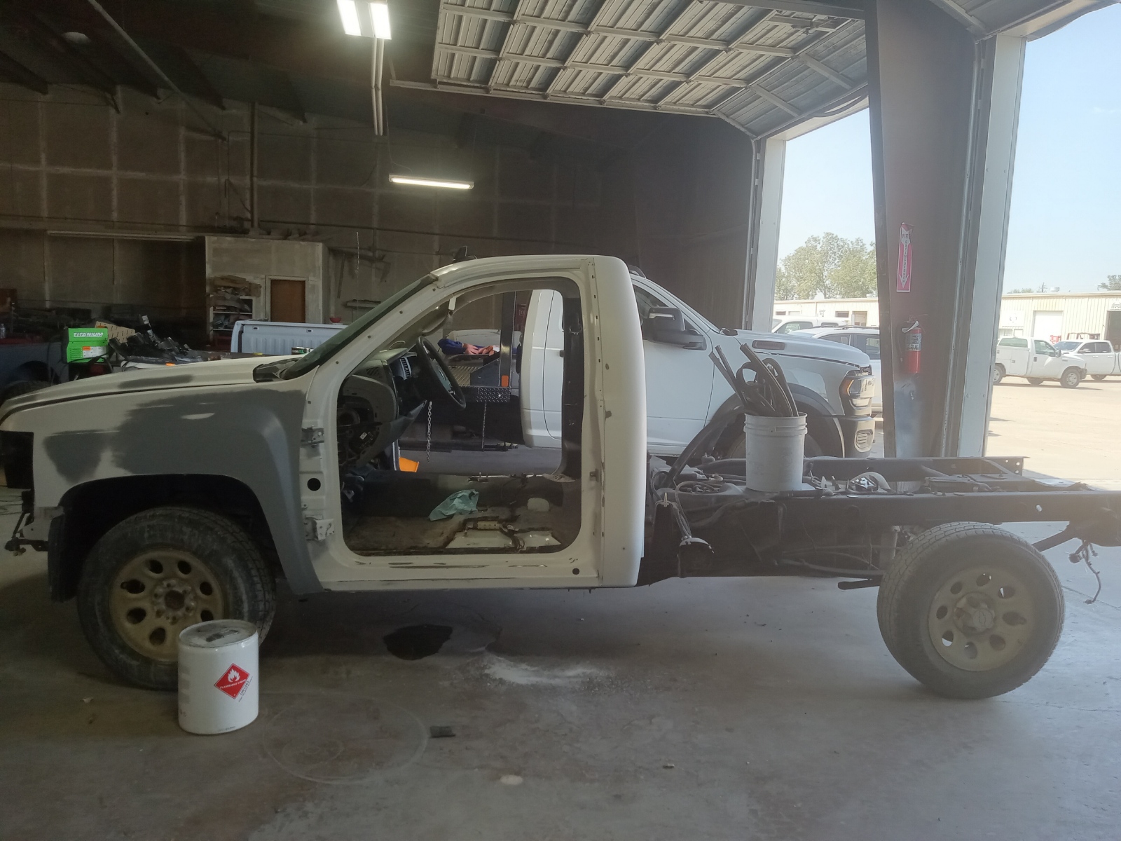 Used 2007 Chevrolet Silverado 1500 W/T RWD image 29