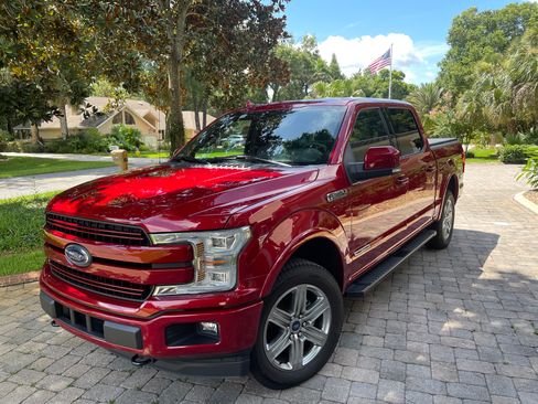 Used 2018 Ford F150 Lariat w/ Equipment Group 502A Luxury image 4