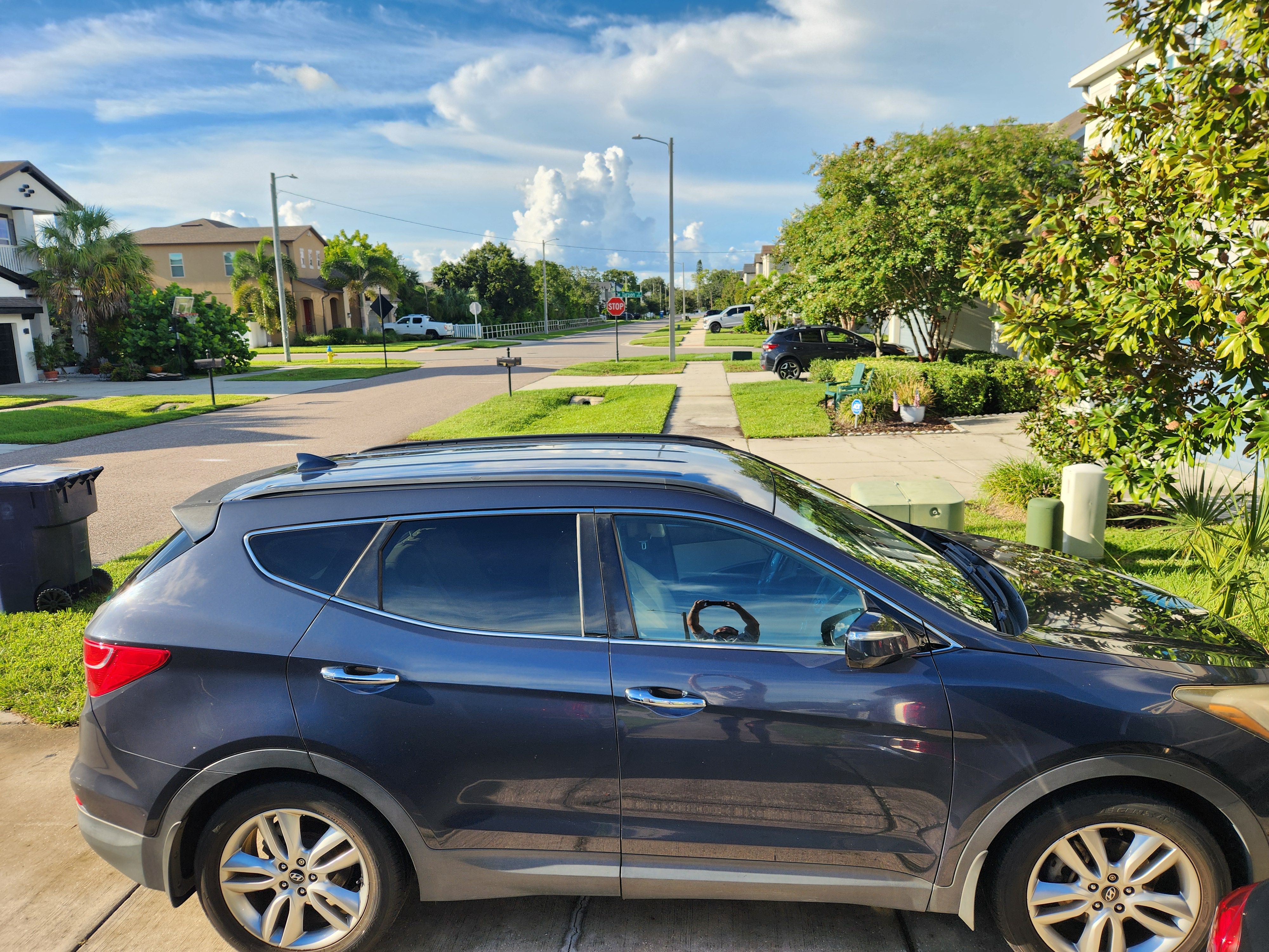 Used 2014 Hyundai Santa Fe Sport 2.0T w/ Navigation Package 06 FWD image 2