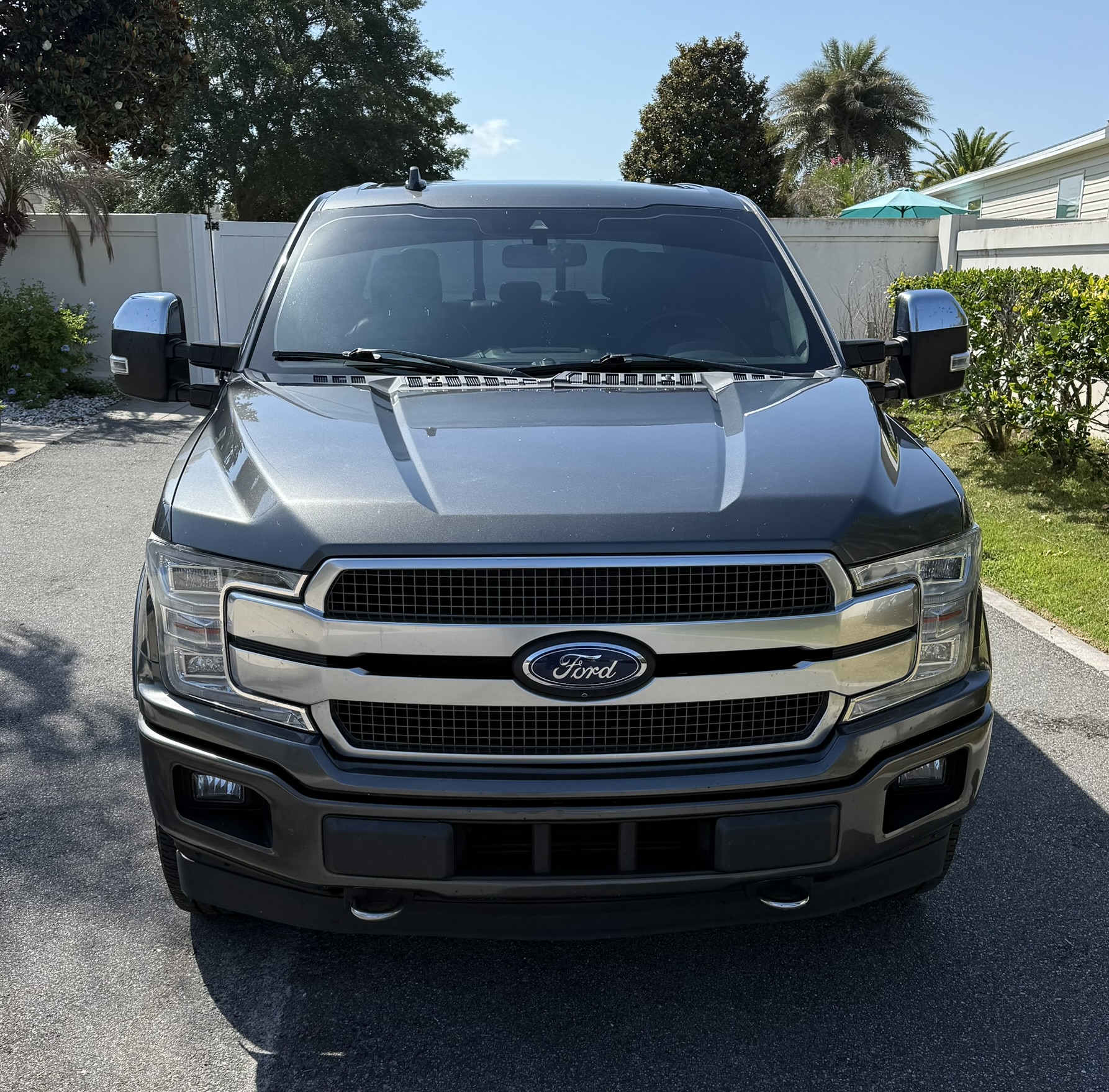 Used 2020 Ford F150 Platinum w/ Equipment Group 701A Luxury AWD/4WD image 2
