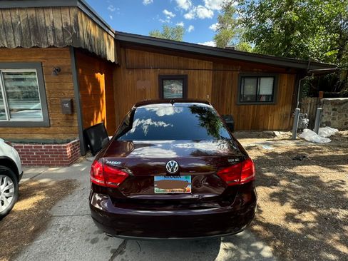 Used 2014 Volkswagen Passat TDI SE FWD image 4