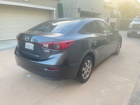 Used 2016 MAZDA MAZDA3 i Sport image 5