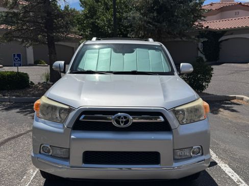Used 2013 Toyota 4Runner Limited RWD image 2