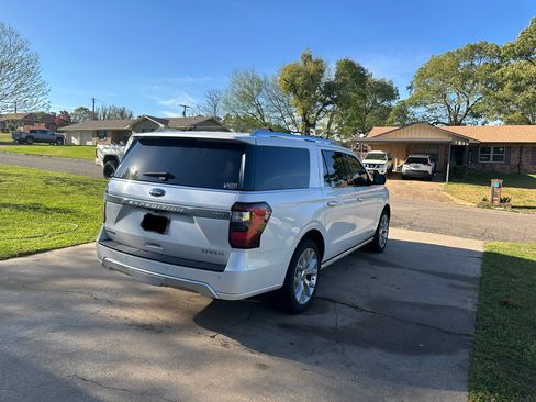 Used 2018 Ford Expedition Max Platinum image 5