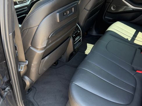 Used 2022 BMW X5 M50i w/ Executive Package AWD/4WD image 6