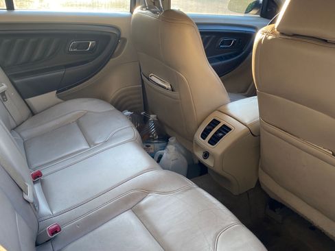 Used 2012 Ford Taurus SEL image 10