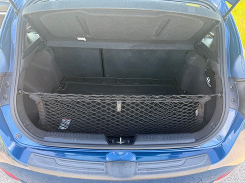 Used 2014 Hyundai Elantra GT w/ Option Group 03 FWD image 17