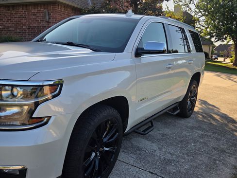 Used 2019 Chevrolet Tahoe Premier w/ Max Trailering Package AWD/4WD image 2