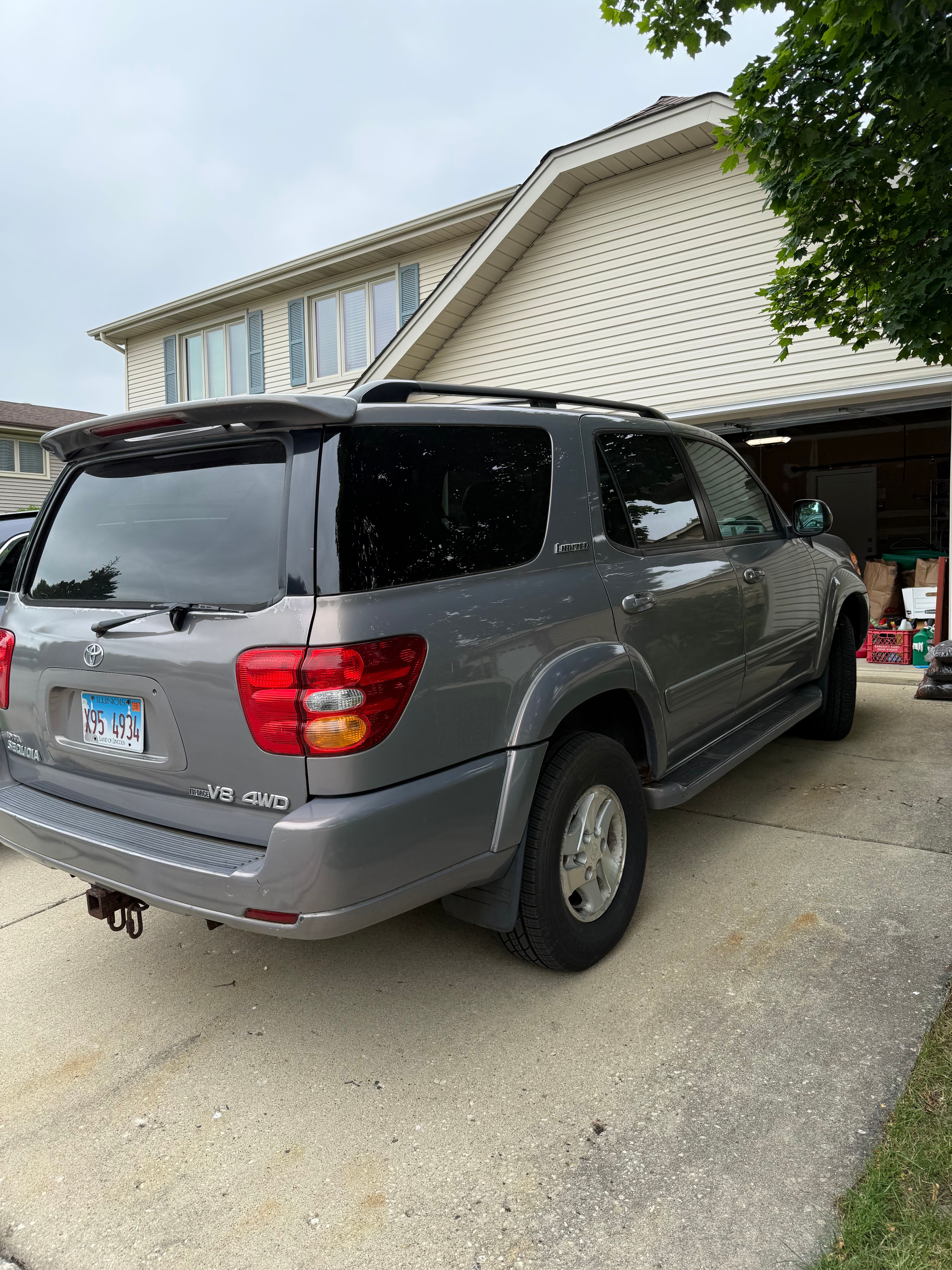 Used 2002 Toyota Sequoia Limited AWD/4WD image 5
