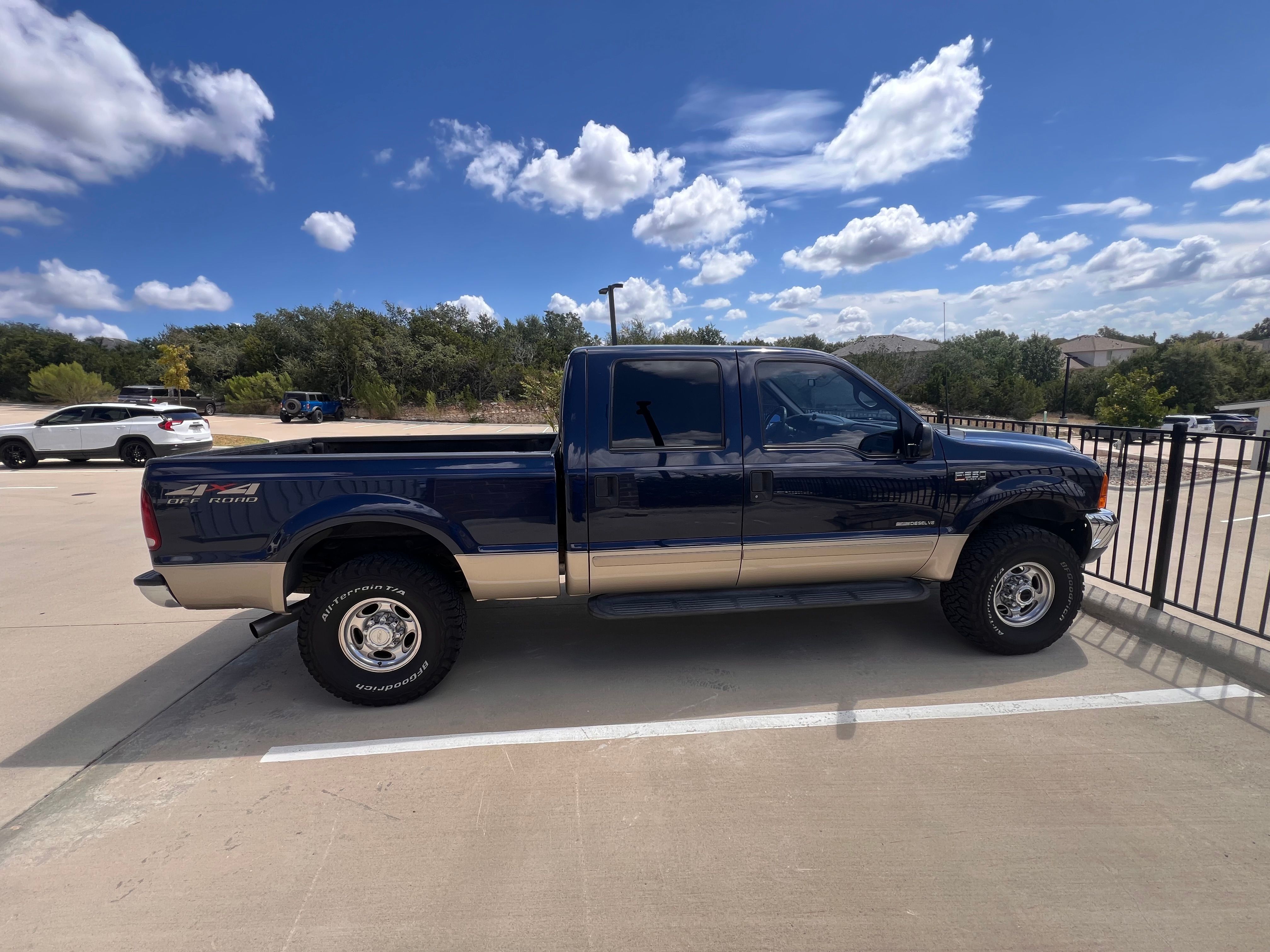 Used 2001 Ford F250 4x4 Crew Cab Super Duty image 5