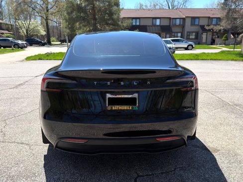 Used 2025 Tesla Model 3 Long Range image 10