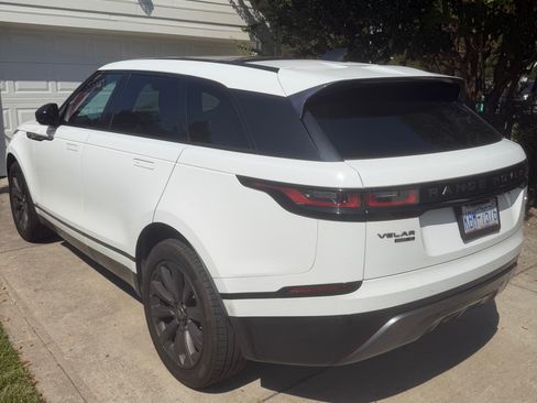 Used 2020 Land Rover Range Rover Velar R-Dynamic S AWD/4WD image 5