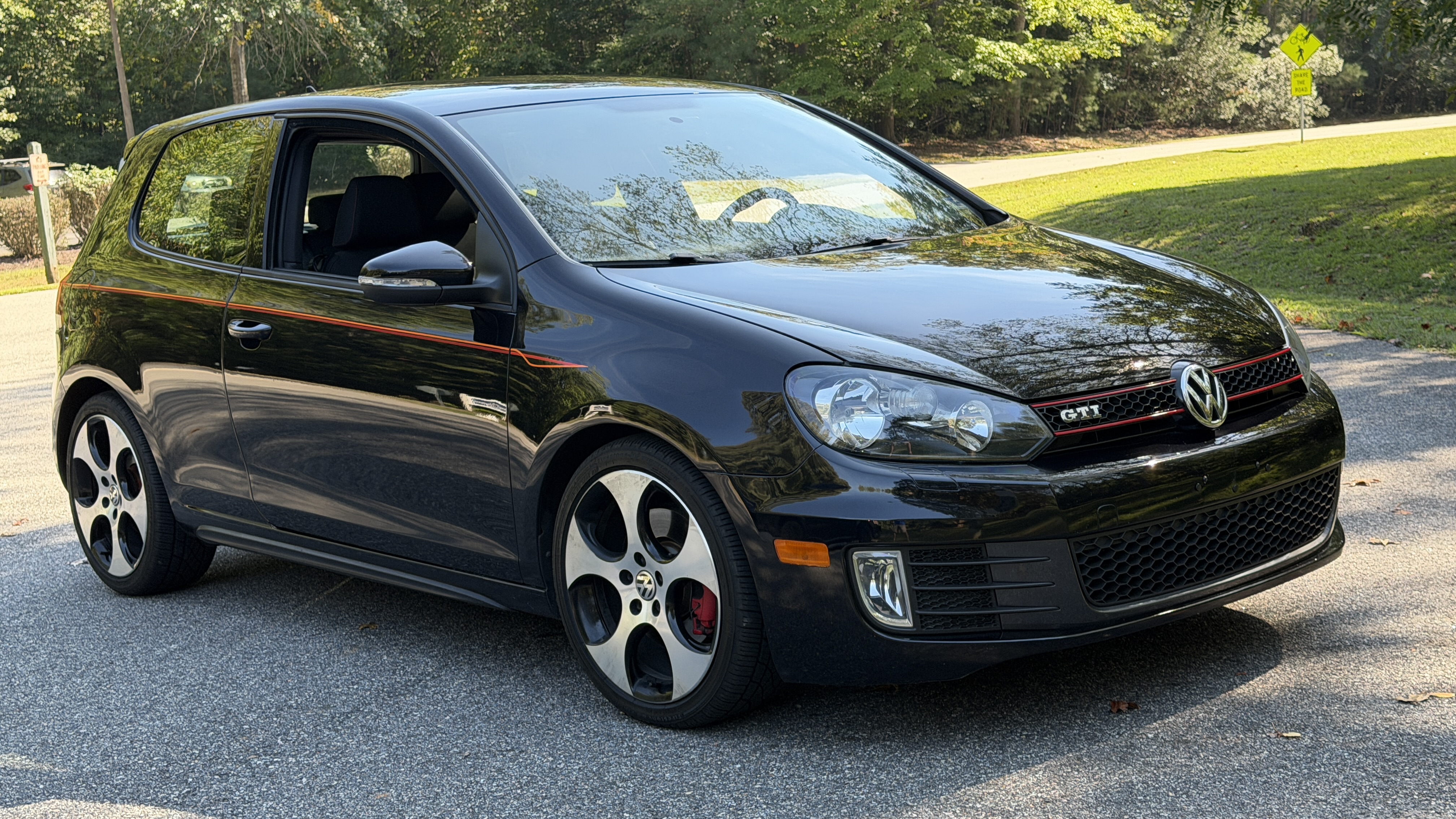 Used 2013 Volkswagen GTI 2-Door FWD image 1