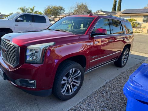 Used 2015 GMC Yukon Denali w/ Open Road Package image 1