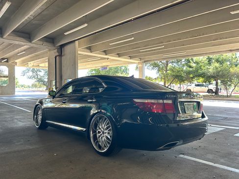 Used 2007 Lexus LS 460 image 8