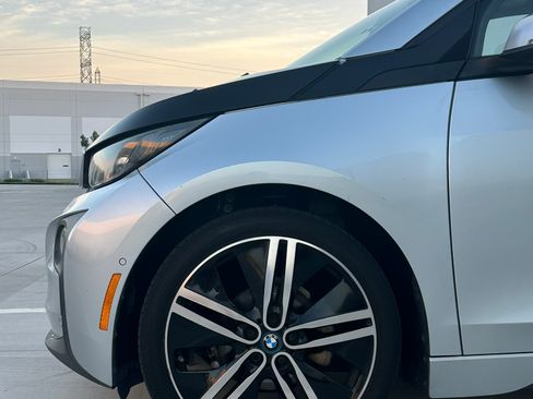 Used 2015 BMW i3 w/ Range Extender image 13