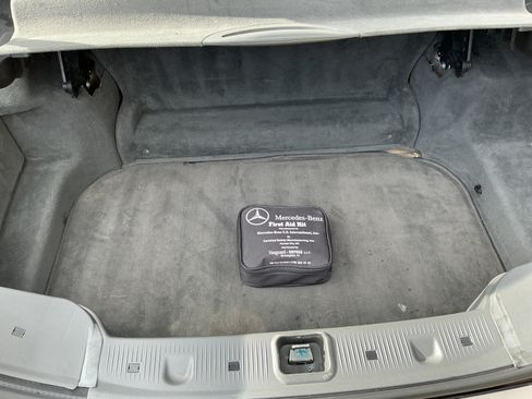 Used 2003 Mercedes-Benz SL 500 image 10