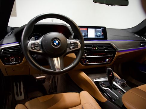 Used 2017 BMW 530i image 13