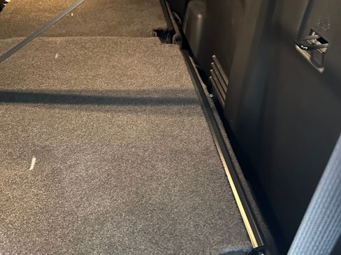 Used 2021 Chevrolet Colorado Z71 w/ Z71 Midnight Edition image 20