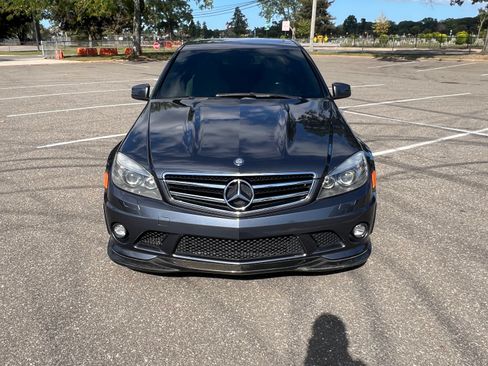 Used 2011 Mercedes-Benz C 63 AMG Sedan image 4