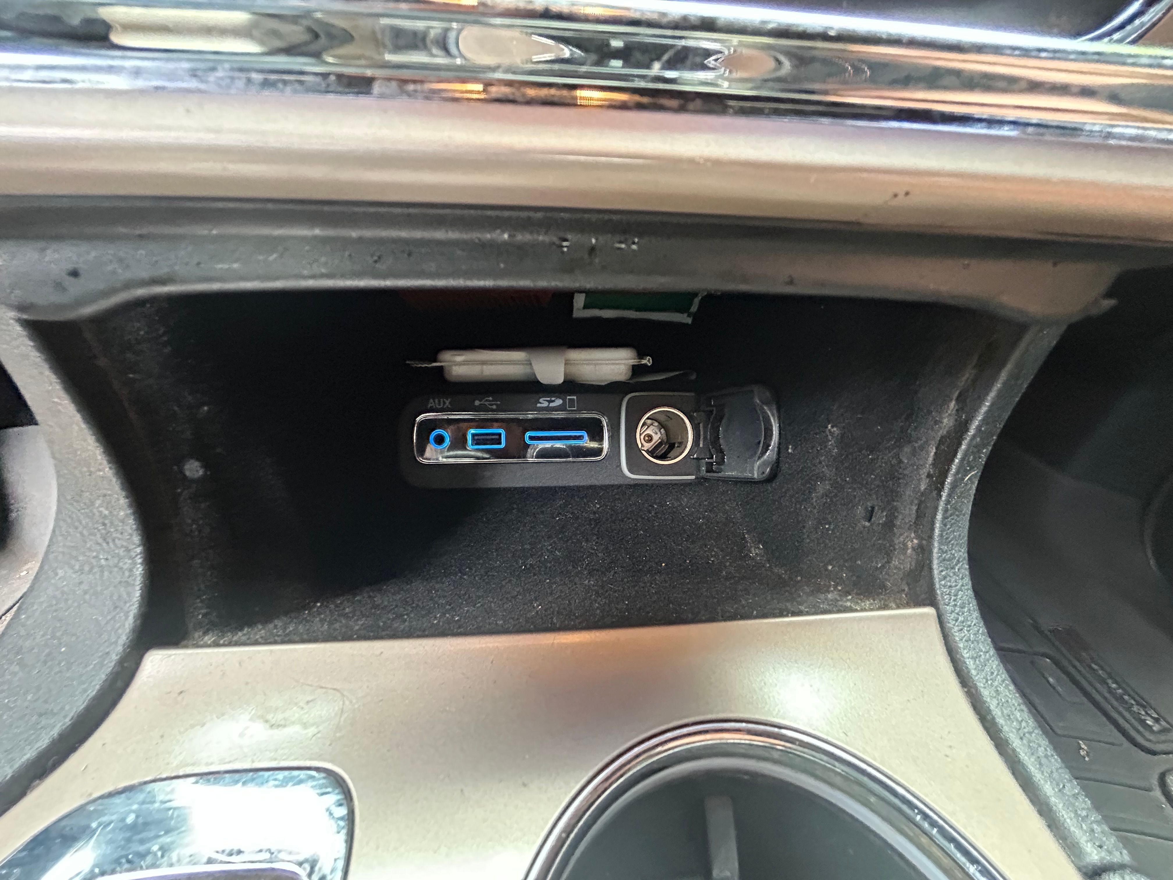 Used 2016 Jeep Grand Cherokee Limited 75th Anniversary RWD image 14