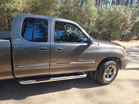 Used 2003 Toyota Tundra SR5 image 1