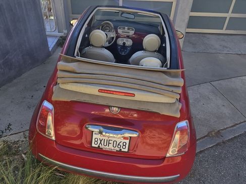 Used 2013 FIAT 500 Lounge w/ Luxury Leather Pkg image 4