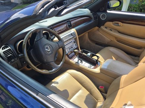 Used 2006 Lexus SC 430 Convertible image 12