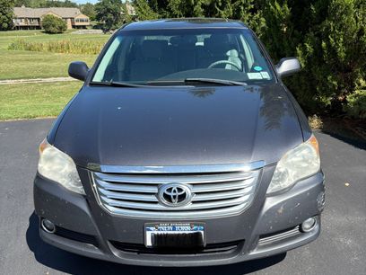 Used 2010 Toyota Avalon XLS