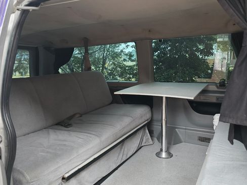 Used 2009 Ford E-150 and Econoline 150 image 13