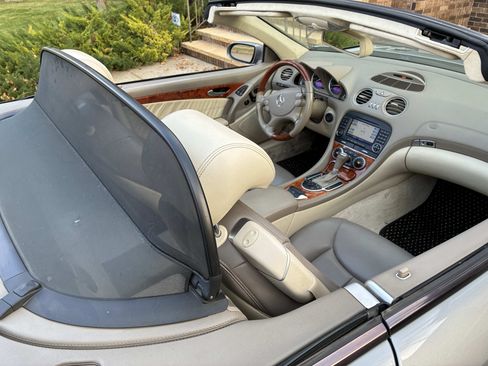 Used 2006 Mercedes-Benz SL 600 image 26