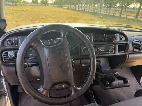 Used 2002 Dodge Ram 2500 Truck 4x4 Quad Cab image 9