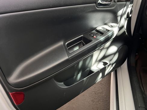 Used 2012 Chevrolet Impala LT image 15