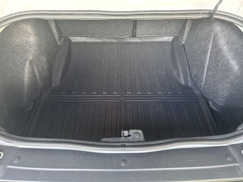 Used 2023 Dodge Challenger R/T RWD image 18